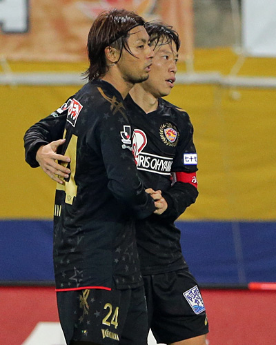 [ [ J1：第27節 仙台 vs Ｆ東京 ] ] | J's GOAL | フォトニュース