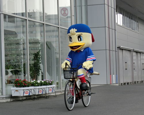 [ [ 横浜FM：横浜市道路局制作 自転車交通ルール動画にＦ・マリノスが出演 ] ] | J's GOAL | フォトニュース