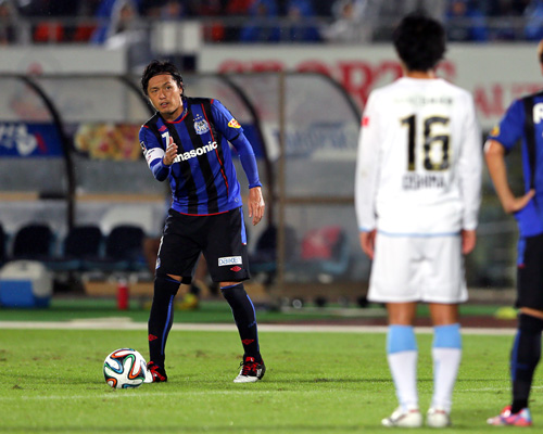 [ [ ヤマザキナビスコカップ：準決勝 Ｇ大阪 vs 川崎Ｆ ] ] | J's GOAL | フォトニュース