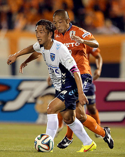 [ [ J2：第36節 愛媛 vs 横浜FC ] ] | J's GOAL | フォトニュース