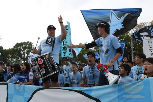 [ [ ヤマザキナビスコカップ：準決勝 川崎Ｆ vs Ｇ大阪 ] ] | J's GOAL | フォトニュース