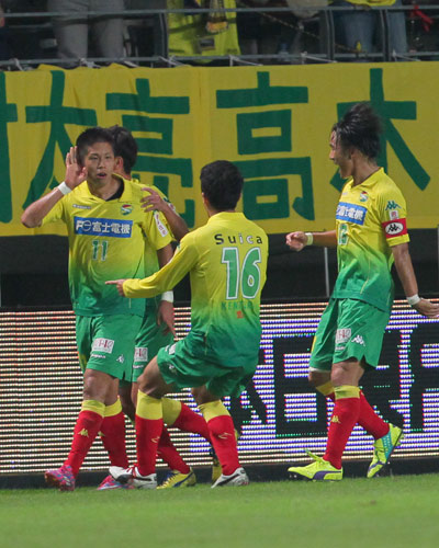 [ [ J2：第37節 千葉 vs 大分 ] ] | J's GOAL | フォトニュース
