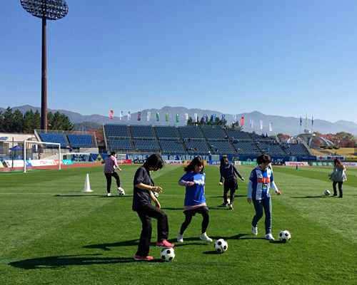[ [ J2：第38節 山形 vs 横浜FC ] ] | J's GOAL | フォトニュース