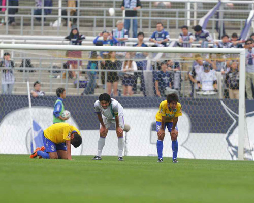 [ [ J2：第38節 栃木 vs 福岡 ] ] | J's GOAL | フォトニュース