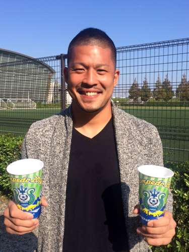 [ [ 湘南：「優勝記念オリジナルリユースカップ」を10,000名様にプレゼント！乾杯セレモニー開催！] ] | J's GOAL | フォトニュース