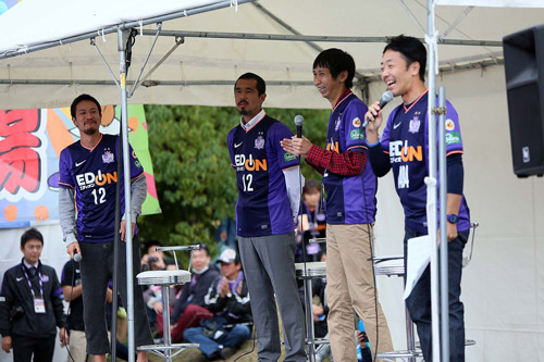 [ [ J1：第31節 広島 vs 大宮 ] ] | J's GOAL | フォトニュース