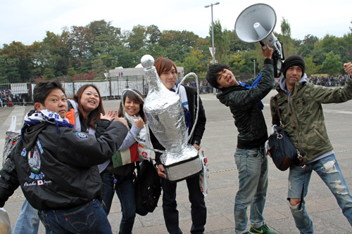 [ [ ヤマザキナビスコカップ：決勝 広島 vs Ｇ大阪 ] ] | J's GOAL | フォトニュース
