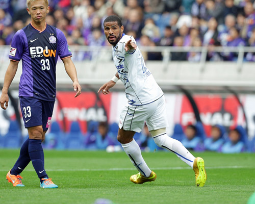 [ [ ヤマザキナビスコカップ：決勝 広島 vs Ｇ大阪 ] ] | J's GOAL | フォトニュース