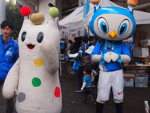 [ [ J2：第40節 横浜FC vs 岡山 ] ] | J's GOAL | フォトニュース