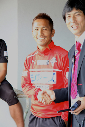 [ [ J2：第40節 熊本 vs 愛媛 ] ] | J's GOAL | フォトニュース