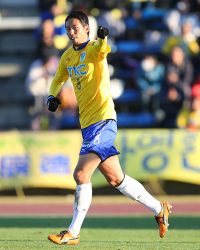 [ [ J2：第41節 水戸 vs 栃木 ] ] | J's GOAL | フォトニュース