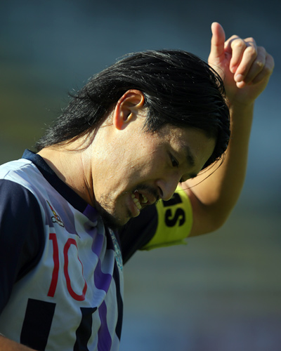 [ [ J2：第41節 福岡 vs 札幌 ] ] | J's GOAL | フォトニュース