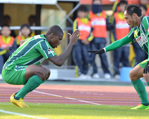 [ [ J2：第41節 岐阜 vs 松本 ] ] | J's GOAL | フォトニュース