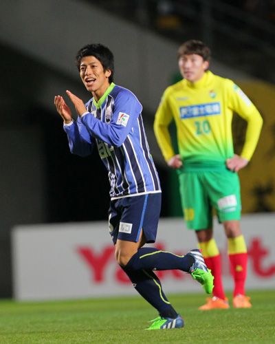 [ [ J2：第41節 千葉 vs 富山 ] ] | J's GOAL | フォトニュース