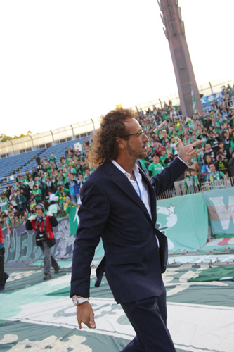 [ [ J2：第42節 京都 vs 岐阜 ] ] | J's GOAL | フォトニュース