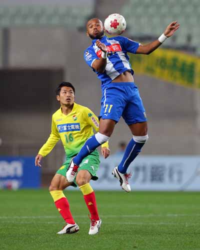 [ [ 第94回天皇杯 準決勝 千葉 vs 山形 ] ] | J's GOAL | フォトニュース