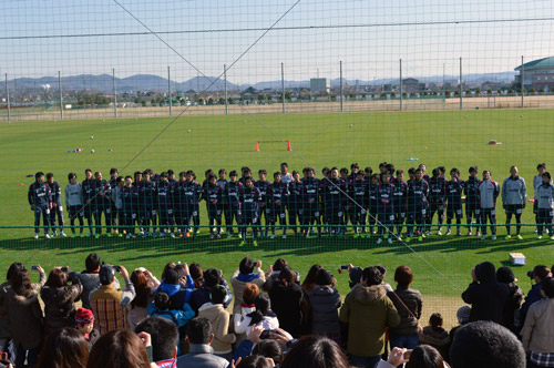 [ [ 岡山：2014シーズン最後の合同練習 ] ] | J's GOAL | フォトニュース