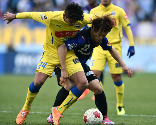 [ [ 第94回天皇杯 決勝 Ｇ大阪 vs 山形 ] ] | J's GOAL | フォトニュース