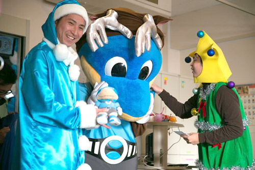 [ [ 川崎フロンターレ　ブルーサンタ隊 ] ] | J's GOAL | フォトニュース