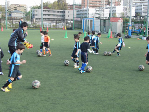 [ [ 川崎Ｆ：川崎フロンターレスクール　2015年4月生募集開始!! ] ] | J's GOAL | フォトニュース