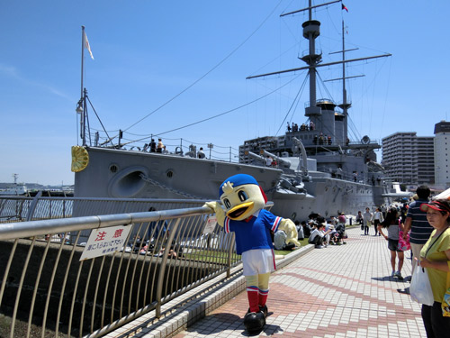 [ [ 横浜FM：Ｆ・マリノス 横須賀市ホームタウン10周年 ] ] | J's GOAL | フォトニュース