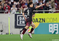 1-0で勝利した神戸は4連勝を達成し順位表のトップを守った
