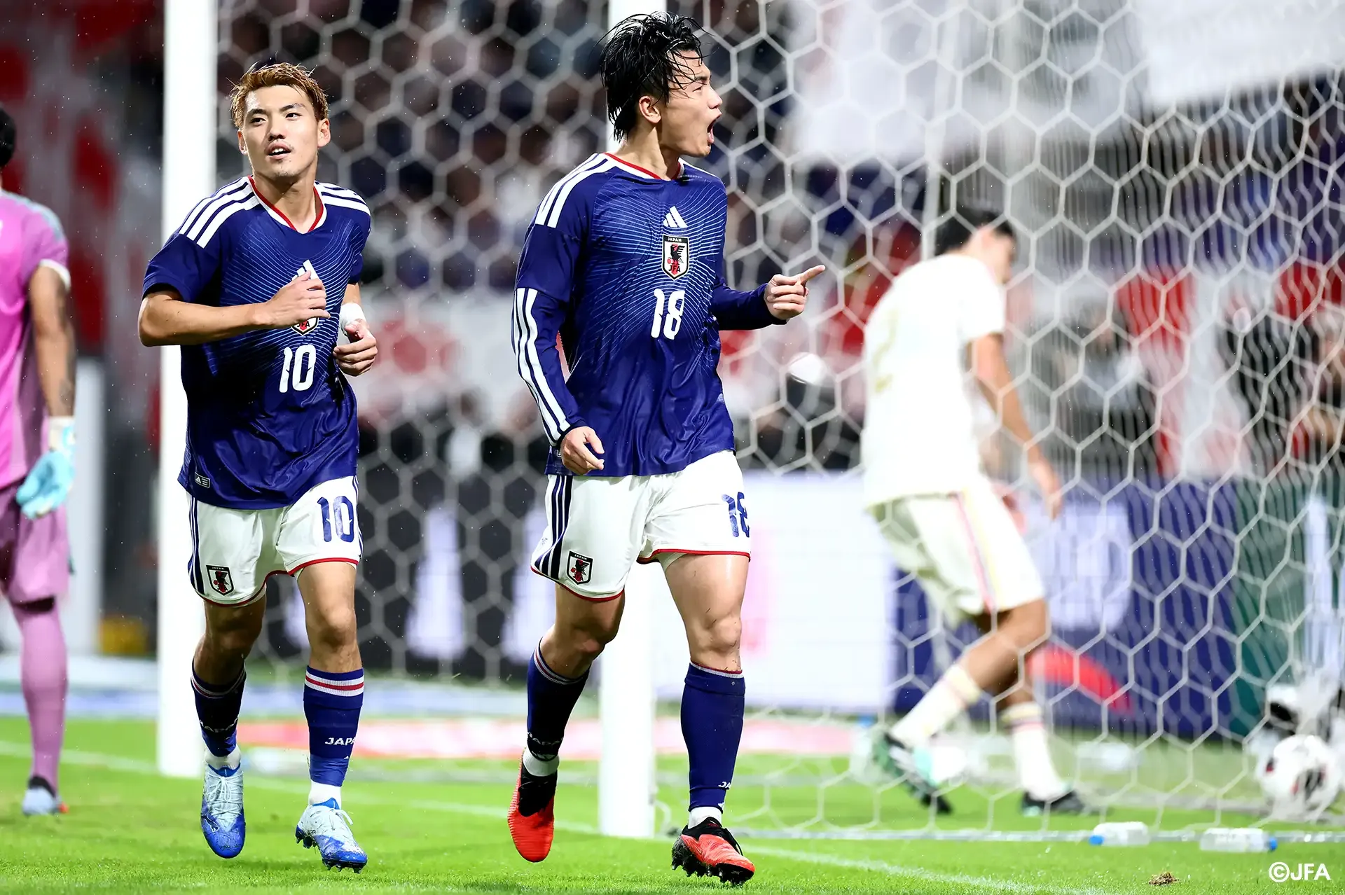 日本、上田の2ゴールでベネズエラに逆転勝利！南米勢に2連勝【サマリー：キリンチャレンジカップ2026 日本vsベネズエラ】