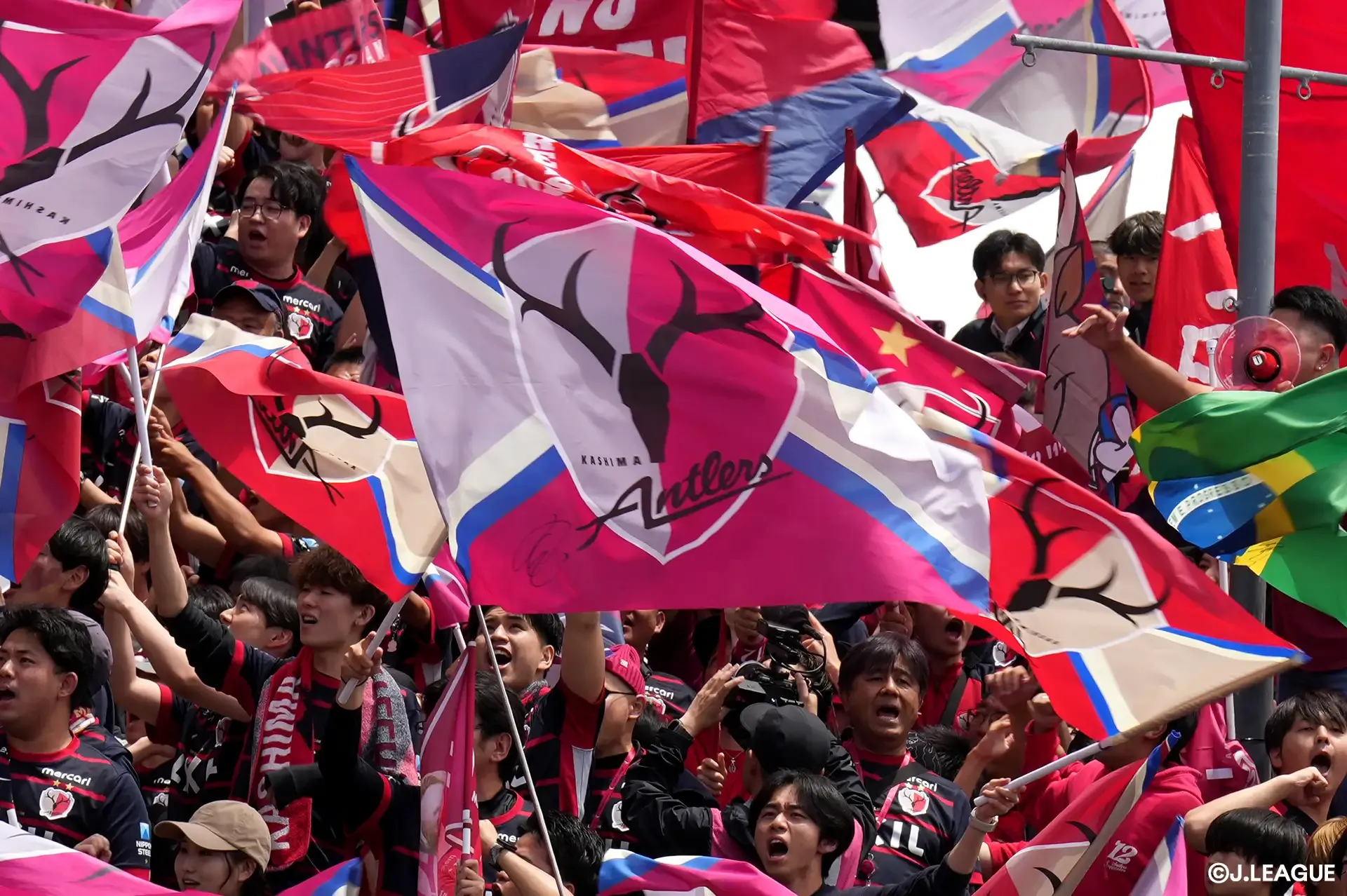 MF Onuki and Two Other Players Promoted to Kashima Antlers First Team