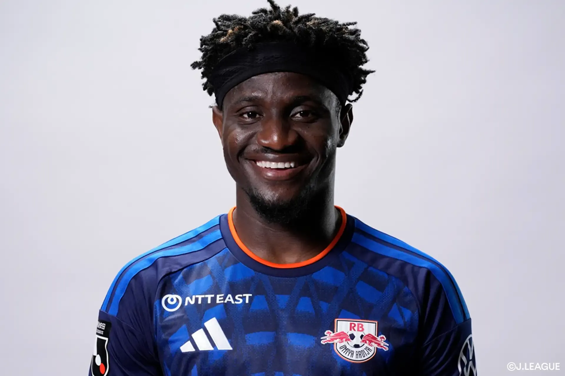FW Sunday Joins Sydney FC on Loan from RB Omiya Ardija