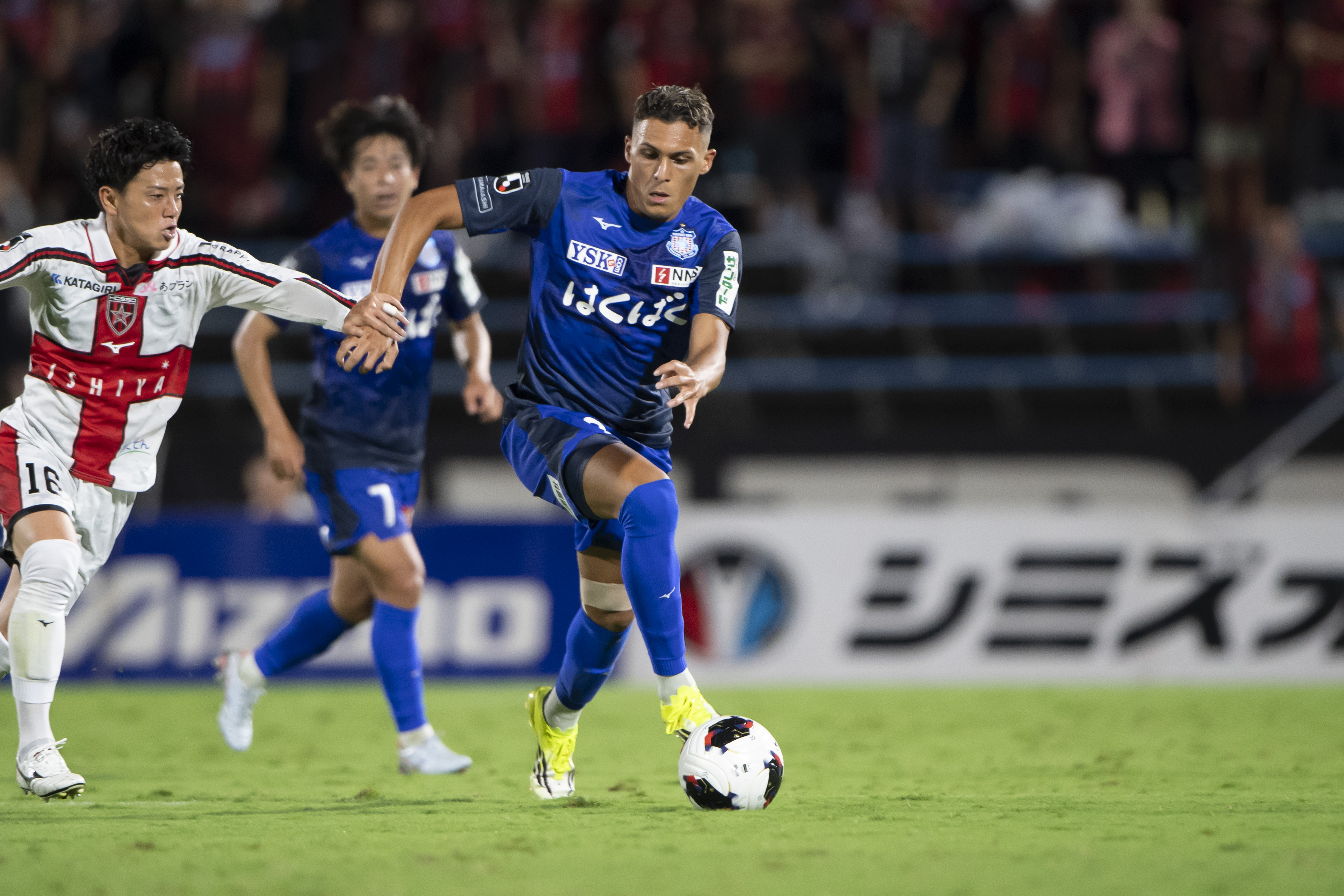 FC大阪vs甲府_ミケーレ