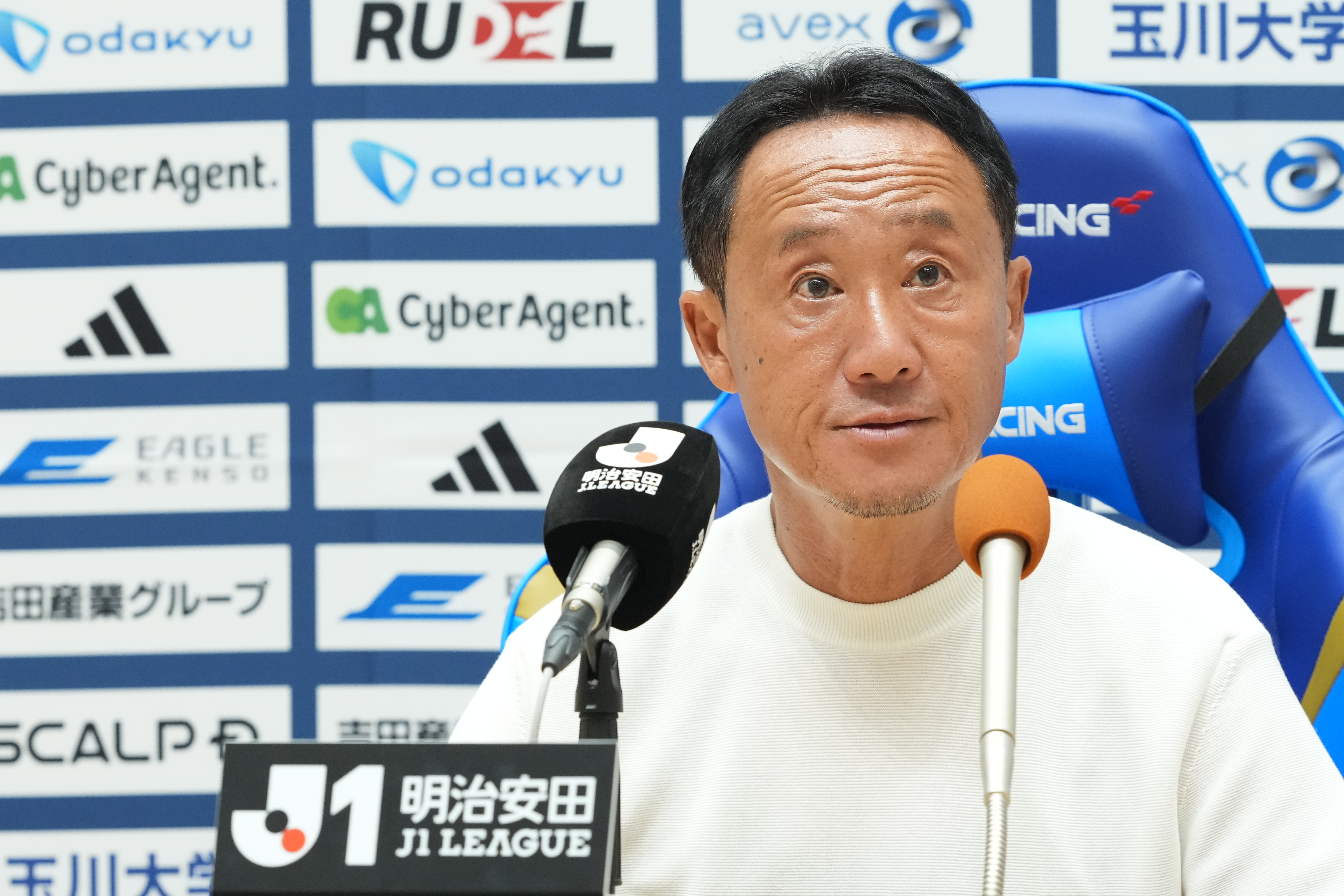 町田vsいわてグルージャ盛岡_黒田監督