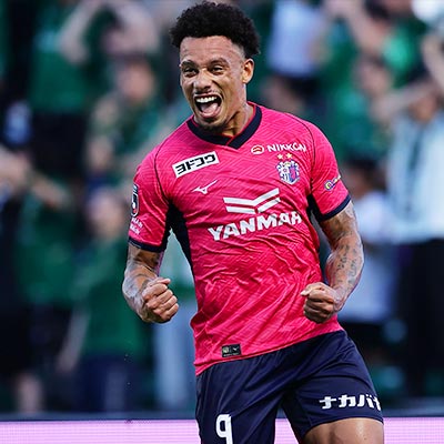 ラファエル　ハットン