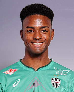 オビ　パウエル　オビンナ