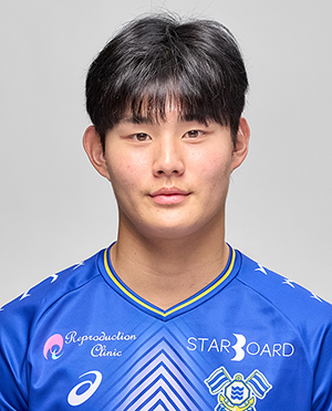 イ　ヨンジュン - LEE Young Jun