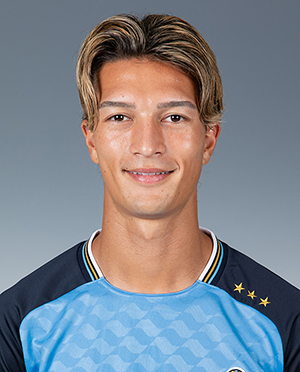 ブラウン　ノア　賢信 - Noah Kenshin BROWNE