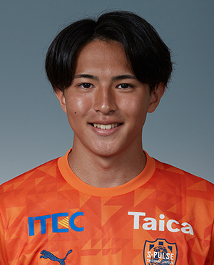 針生　涼太 - Ryota HARIU