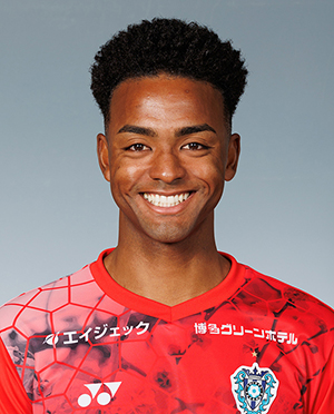 オビ　パウエル　オビンナ - OBI Powell Obinna