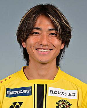 小泉　佳穂 - KOIZUMI Yoshio