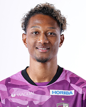 アピアタウィア　久 - APPIAH TAWIAH Hisashi