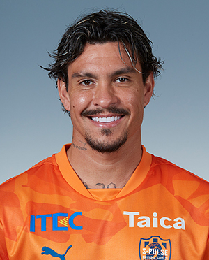 マテウス ブエノ