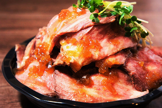 ローストビーフ丼