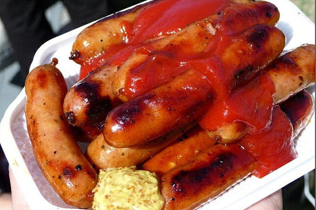 喜作のソーセージ盛