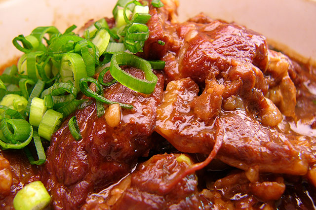 牛すじ煮込みごはん