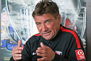 ペトロヴィッチ監督