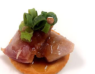 もうひとつのルヴァンカップレシピ　アルビレックス新潟：アルビマグロonルヴァンプライムスナック