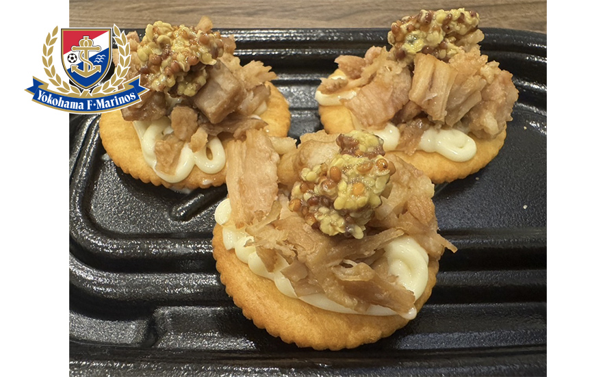 豚の角煮ほぐしマヨ＆つぶつぶマスタード・ルヴァン