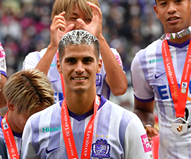 ピエロス ソティリウ