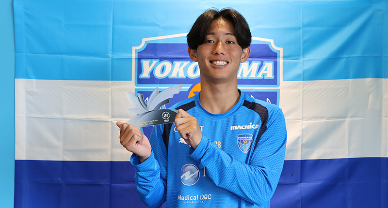 岩崎 亮佑