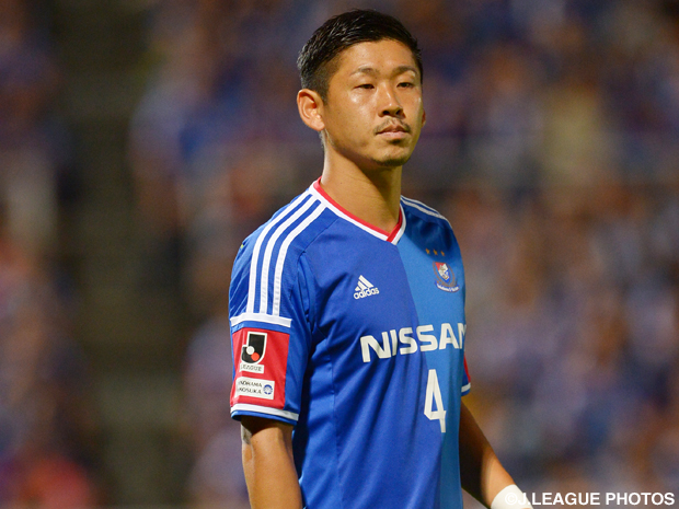 横浜FM、DF栗原とFW伊藤と契約更新