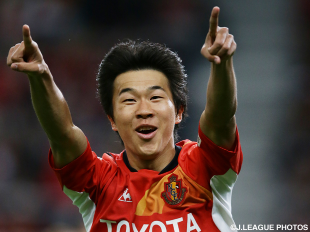 名古屋、FW永井がスタンダールから完全移籍で加入